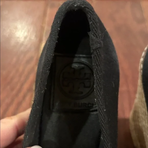Tory Burch Black Wedge Espadrille Shoes - Picture 3 of 11